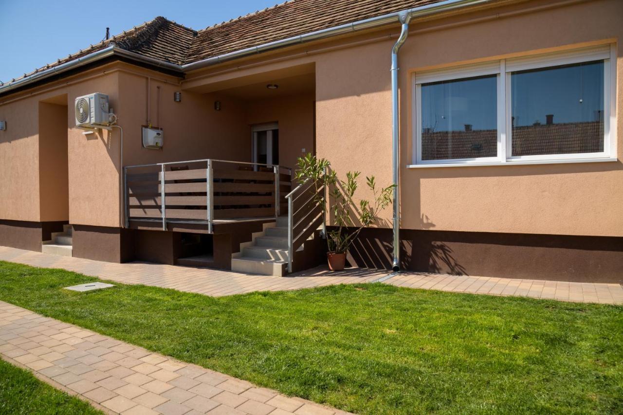 Németh Apartman Keszthely Esterno foto