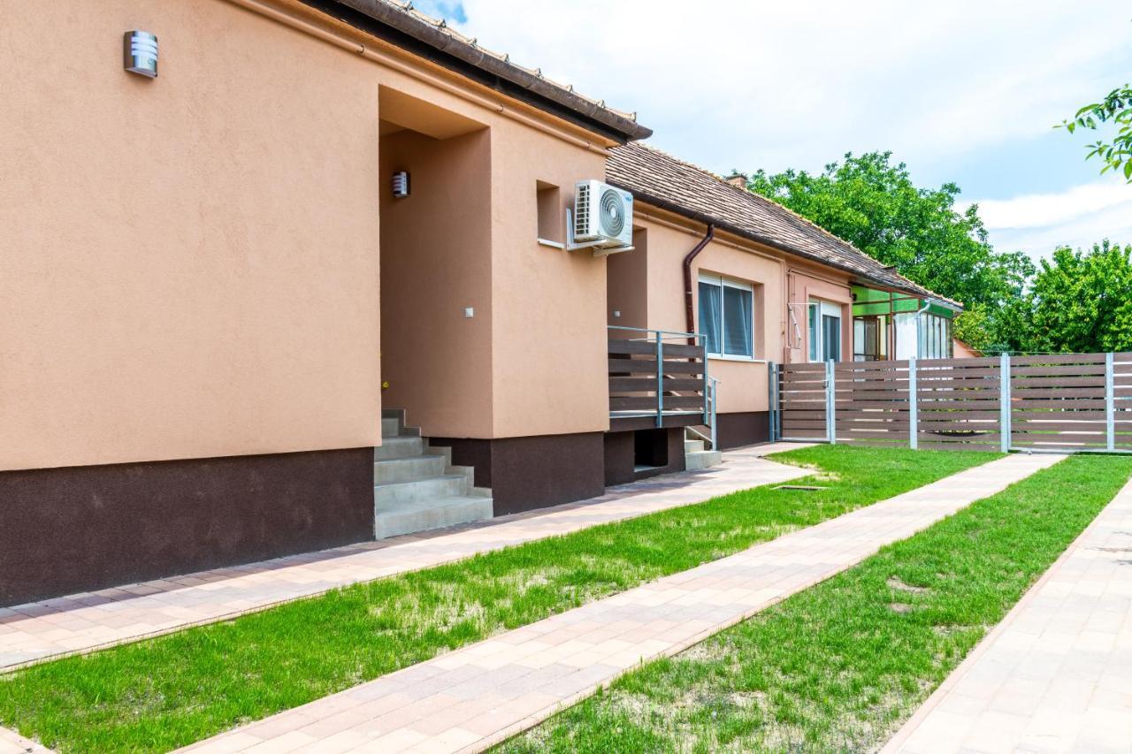 Németh Apartman Keszthely Esterno foto