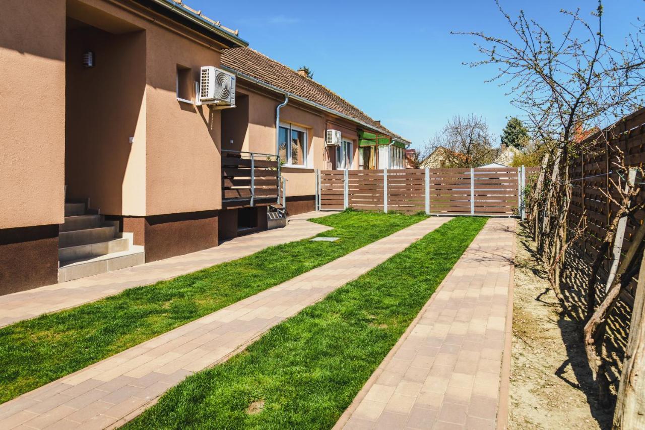 Németh Apartman Keszthely Esterno foto